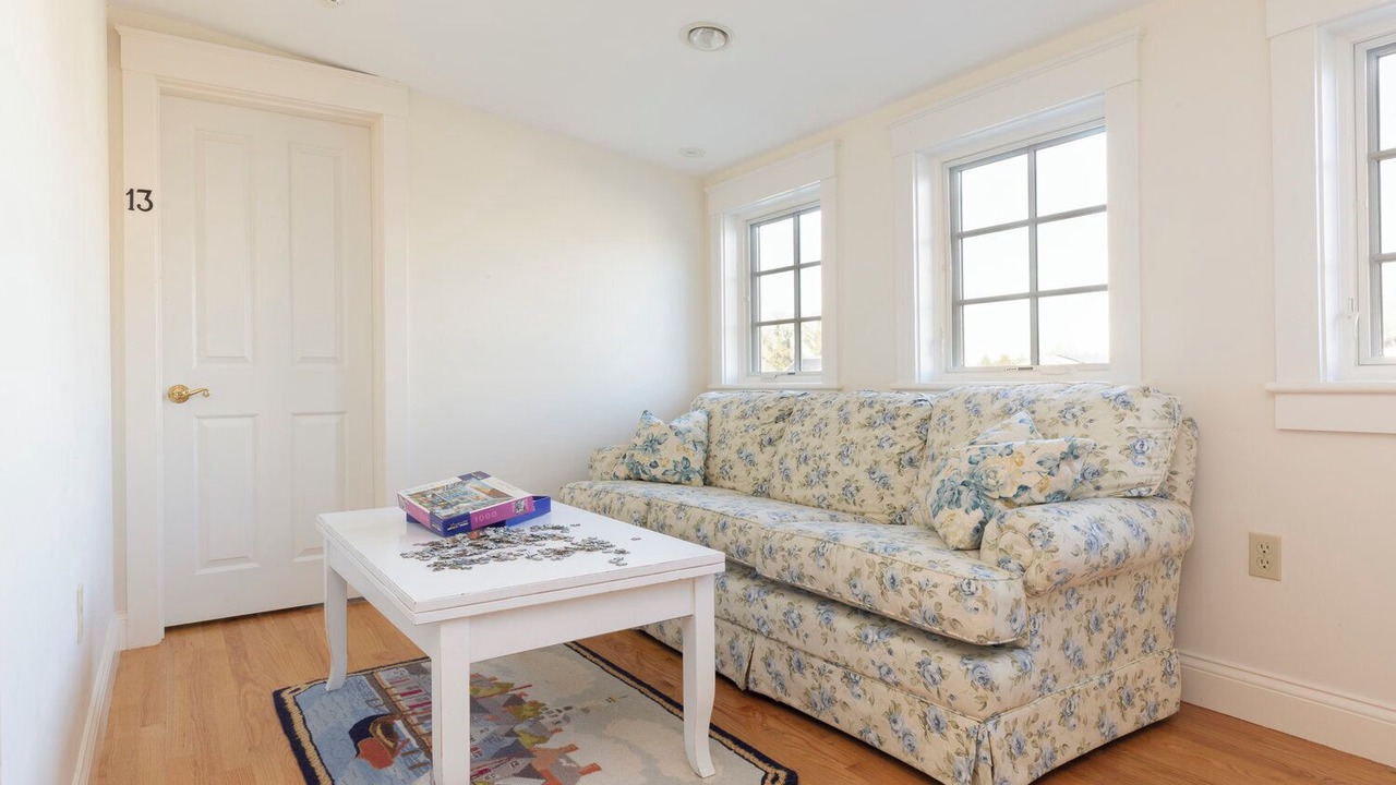 Photo of Livingroom in Edgartown