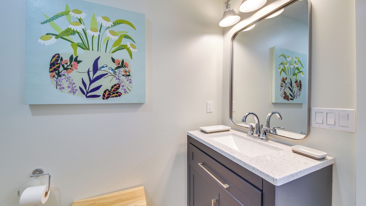 Photo of Bathroom in East Boothbay