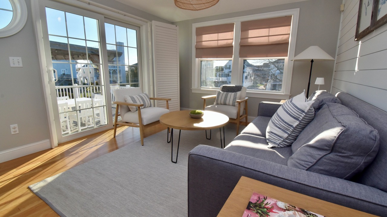 Photo of Livingroom in Misquamicut