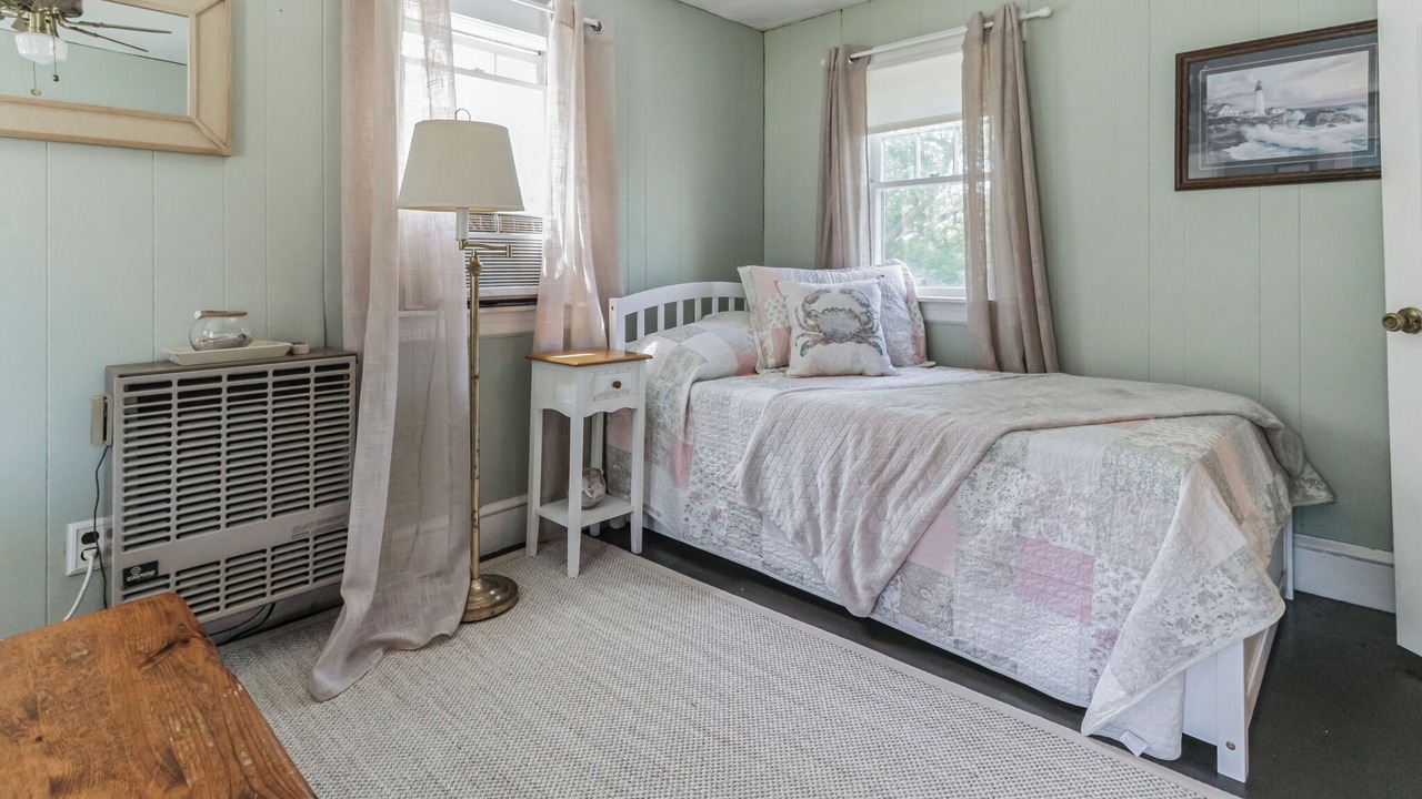 Photo of Bedroom in North Truro