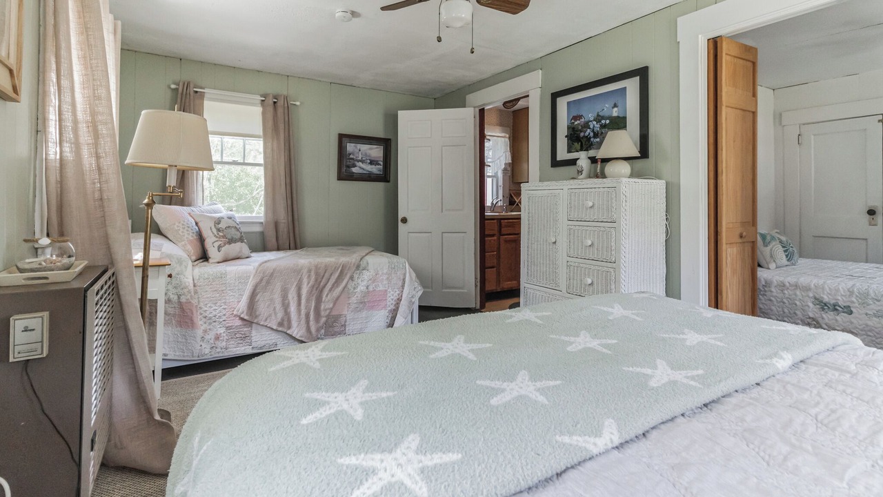 Photo of Bedroom in North Truro