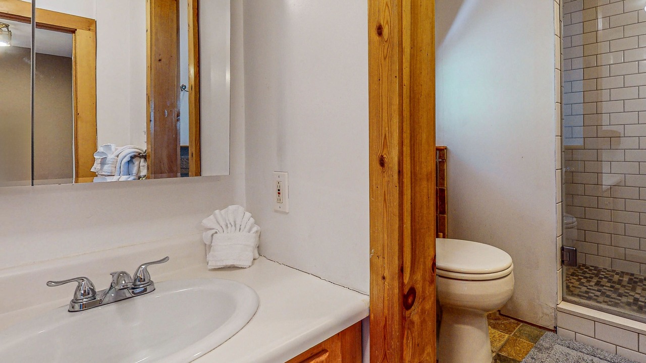 Photo of Bathroom in Londonderry
