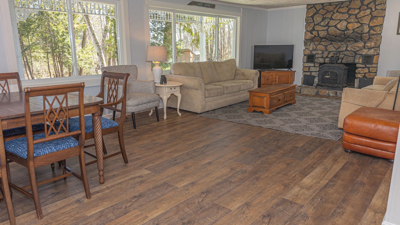 Photo of Livingroom in Raymond