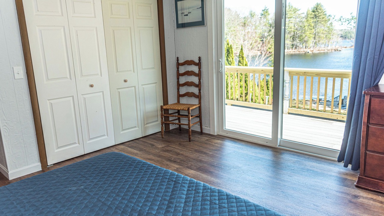 Photo of Bedroom in Raymond