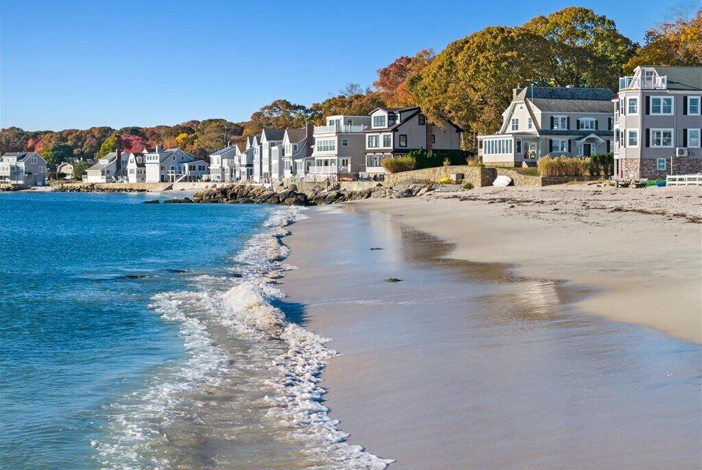 Photo of Others in Niantic
