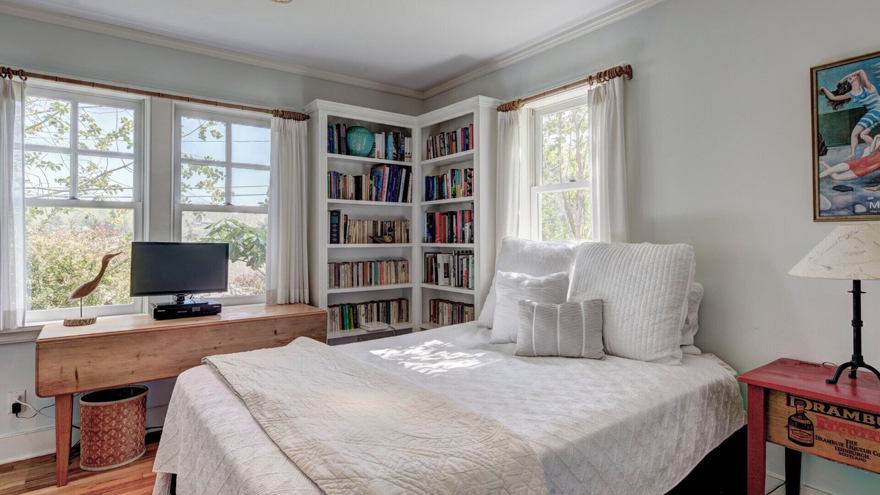 Photo of Bedroom in North Haven