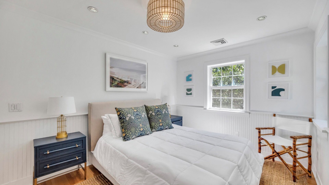 Photo of Bedroom in Northwest Harbor