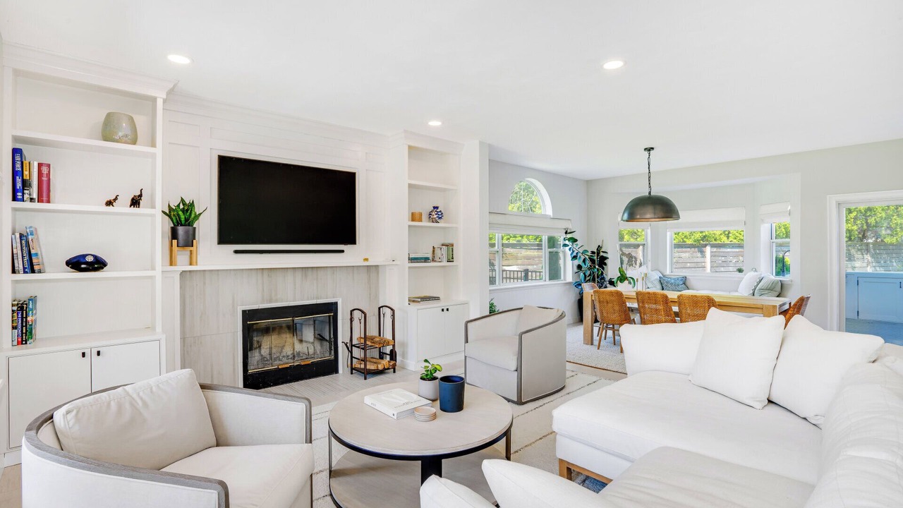 Photo of Livingroom in Shinnecock Hills