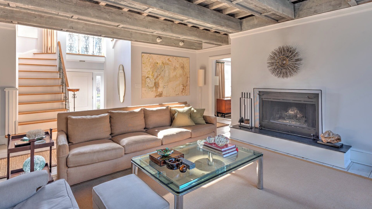 Photo of Livingroom in Bridgehampton