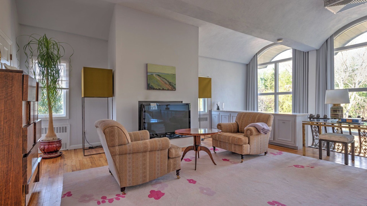 Photo of Livingroom in Bridgehampton