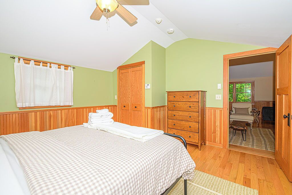 Photo of Bedroom in Newbury