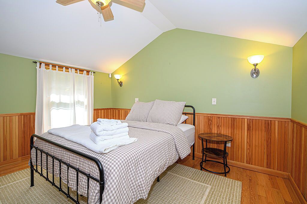 Photo of Bedroom in Newbury