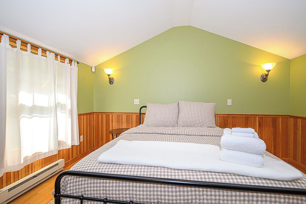 Photo of Bedroom in Newbury