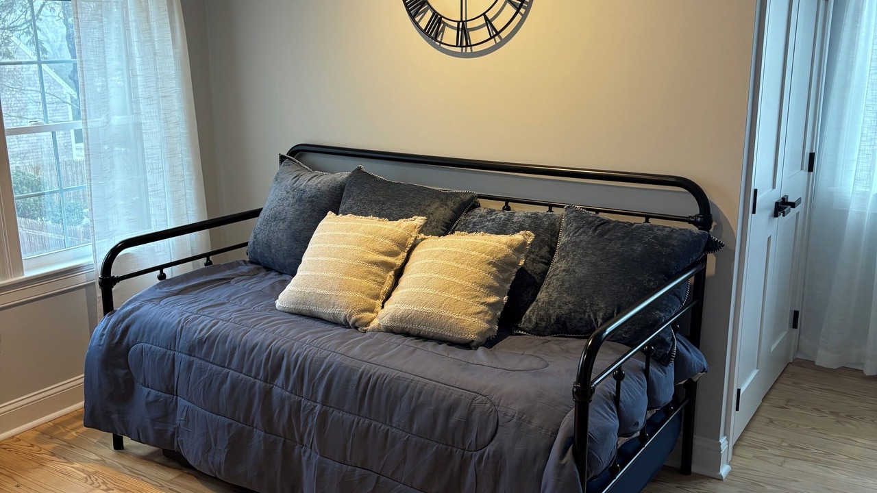 Photo of Bedroom in West Yarmouth