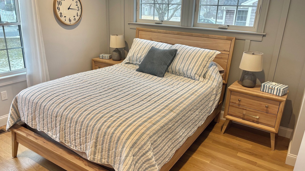 Photo of Bedroom in West Yarmouth