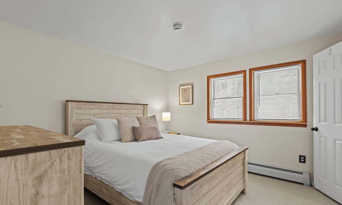 Photo of Bedroom in Lake Luzerne-Hadley