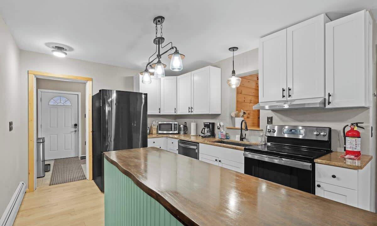 Photo of Kitchen in Lake Luzerne-Hadley