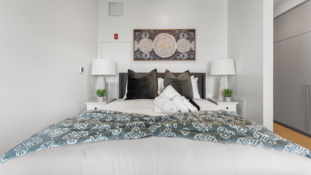 Photo of Bedroom in D Street - West Broadway
