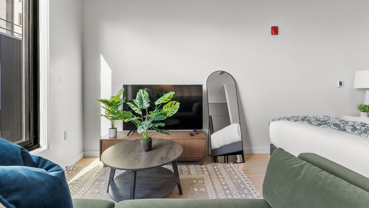 Photo of Bedroom in D Street - West Broadway