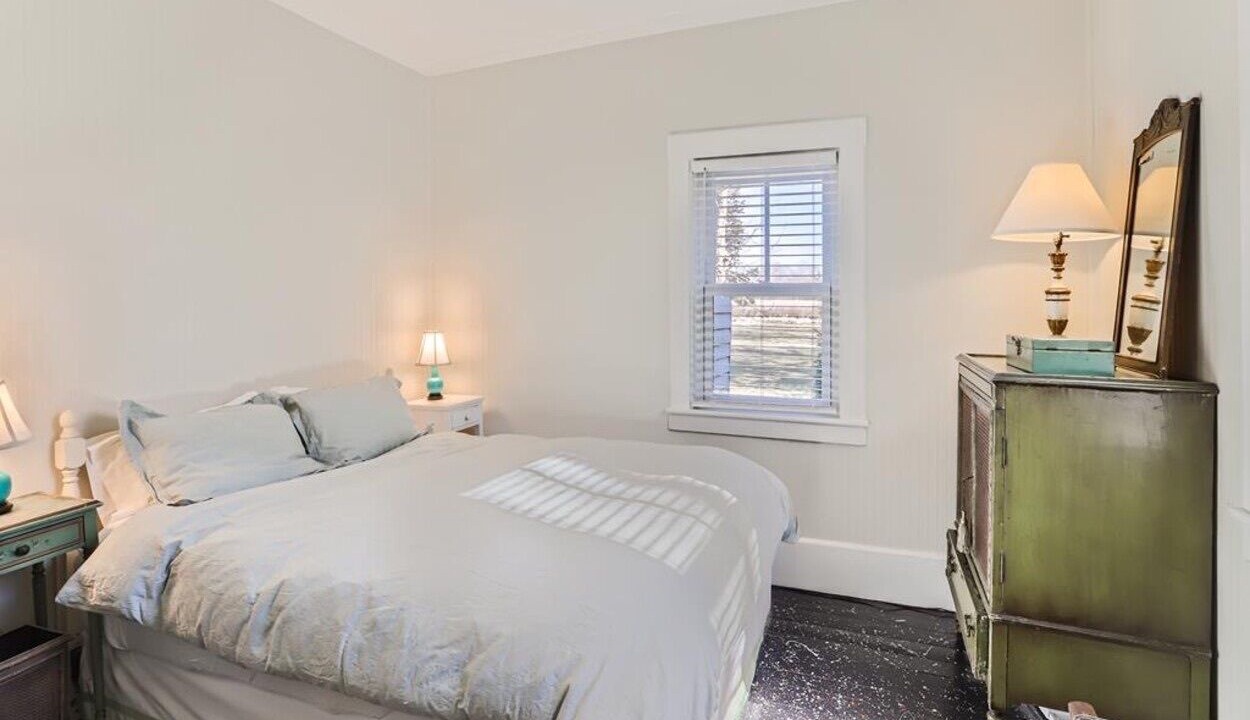Photo of Bedroom in West Tisbury