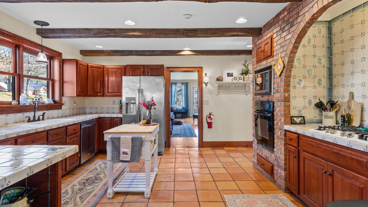 Photo of Kitchen in Bridgewater Corners