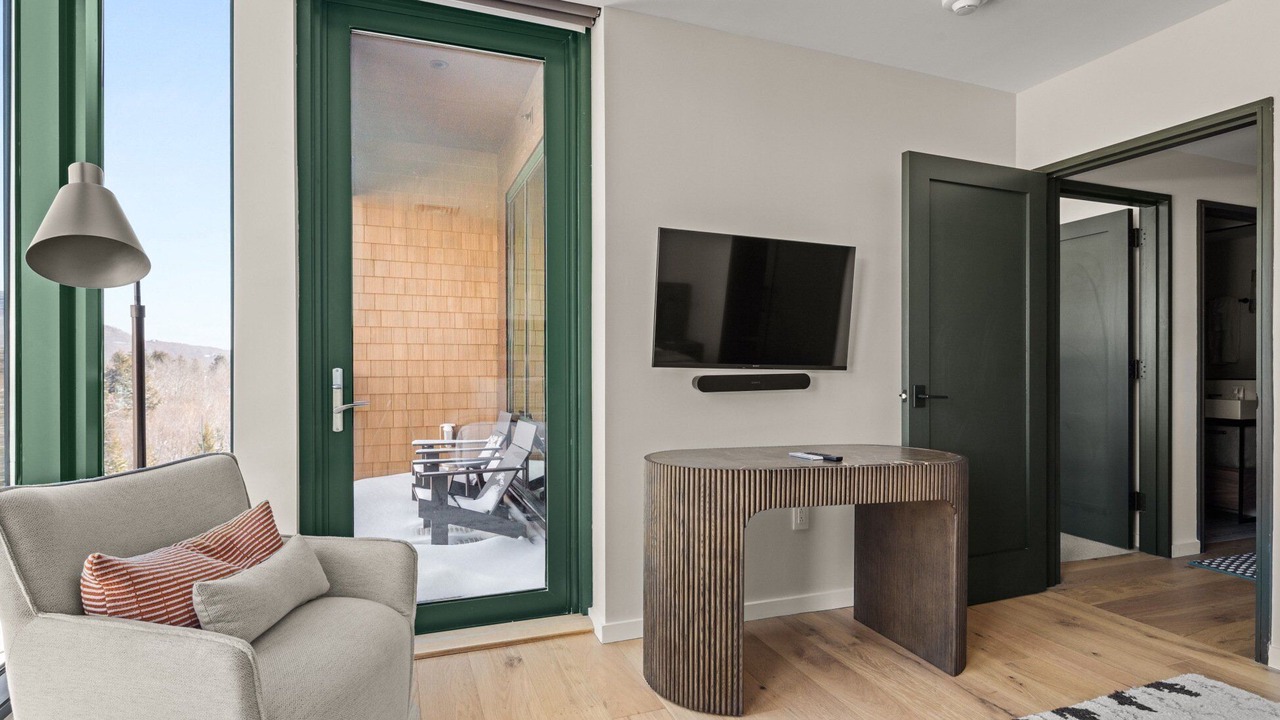 Photo of Livingroom in Stowe Area