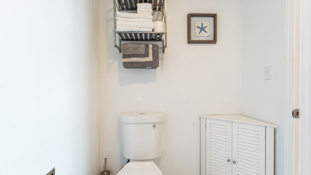 Photo of Bathroom in Old Orchard Beach