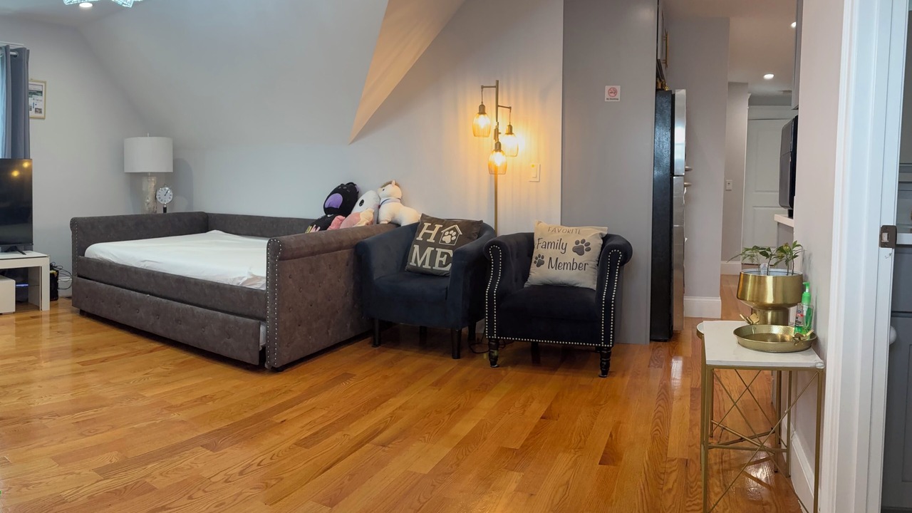 Photo of Livingroom in St. Marks