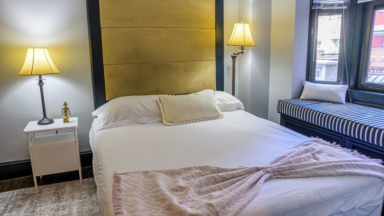 Photo of Bedroom in Midtown