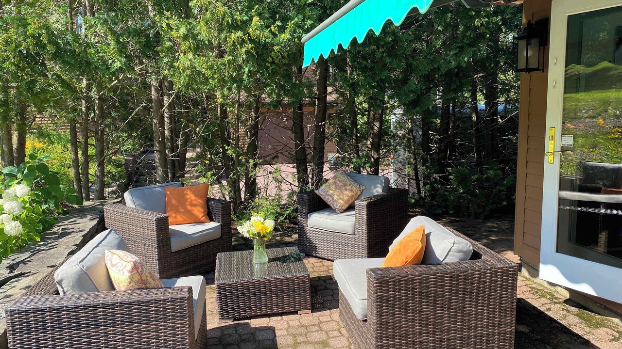 Photo of Patio Balcony in West Hartford