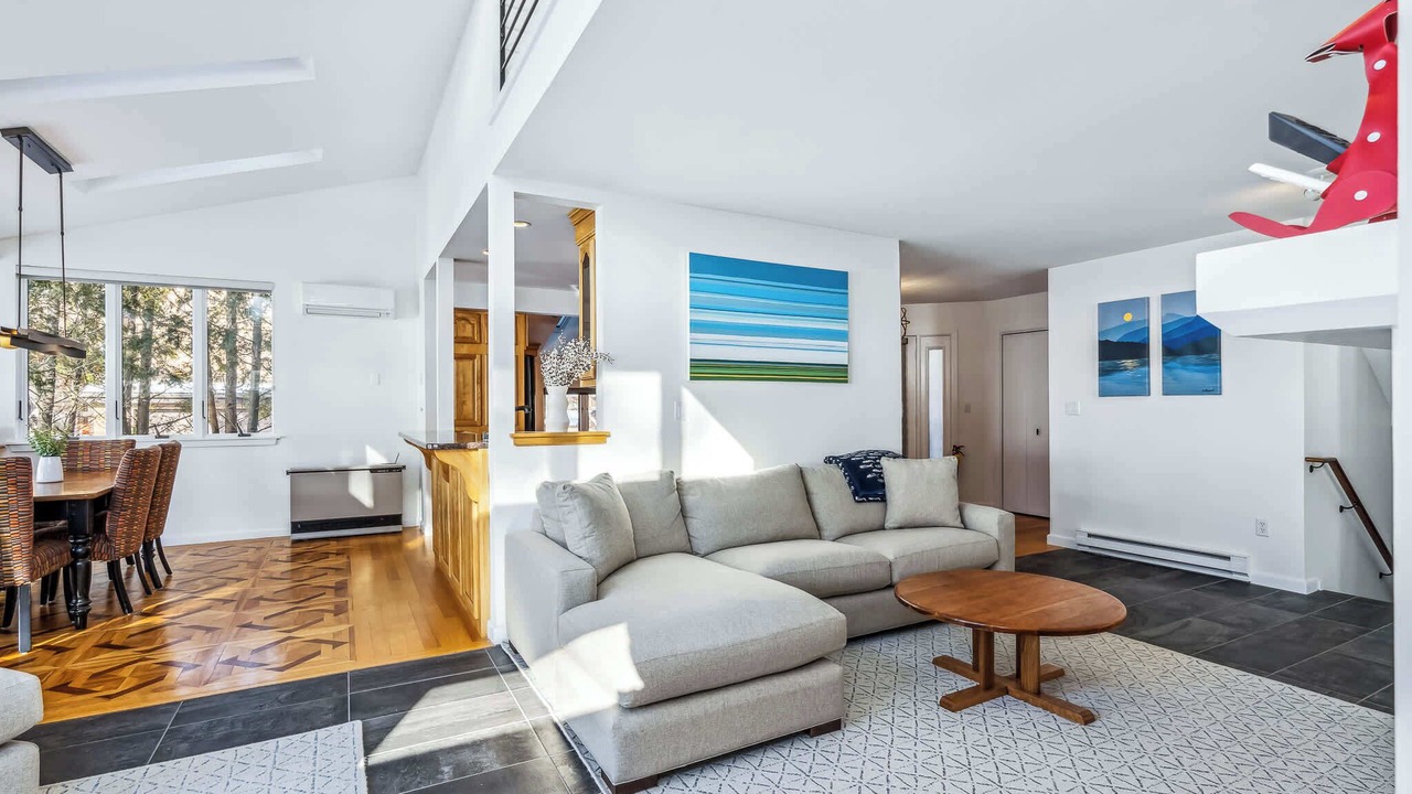 Photo of Livingroom in West Hartford