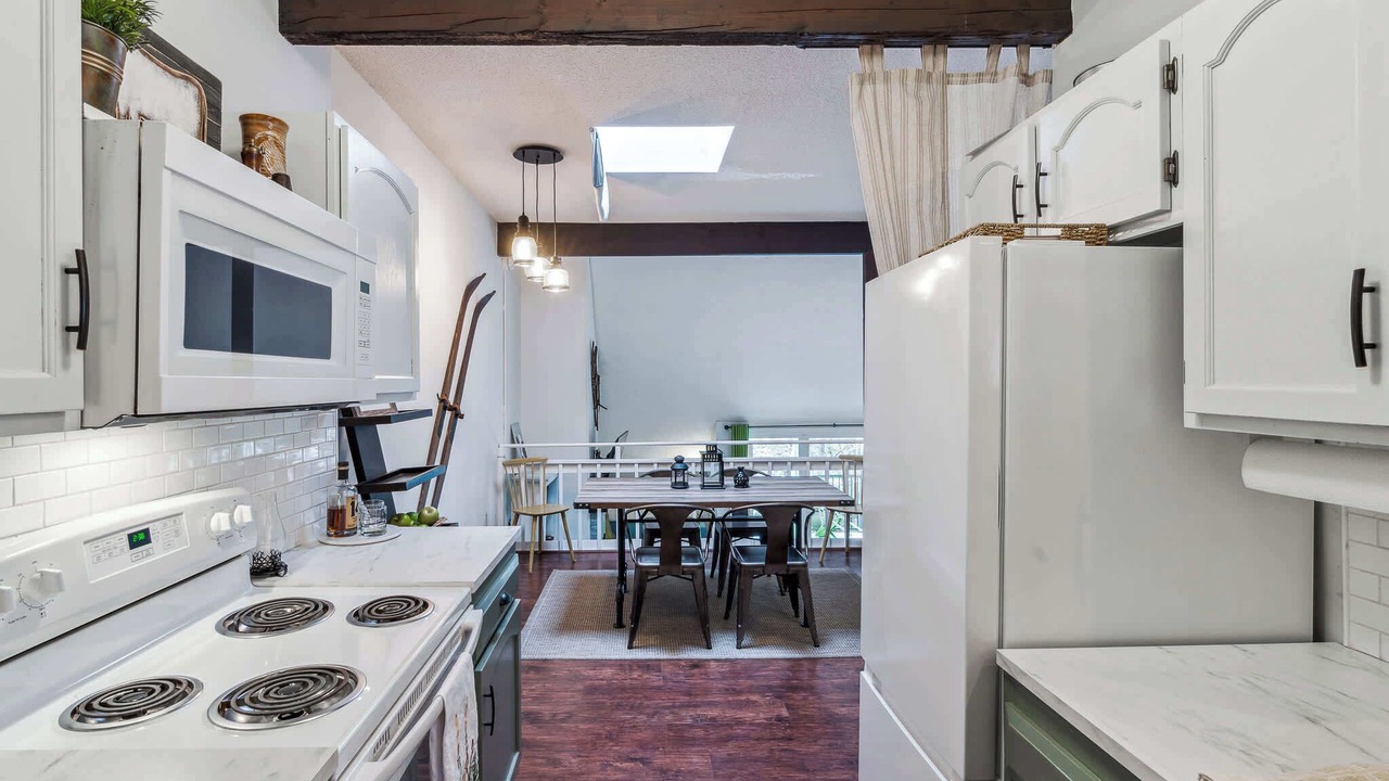Photo of Kitchen in West Hartford