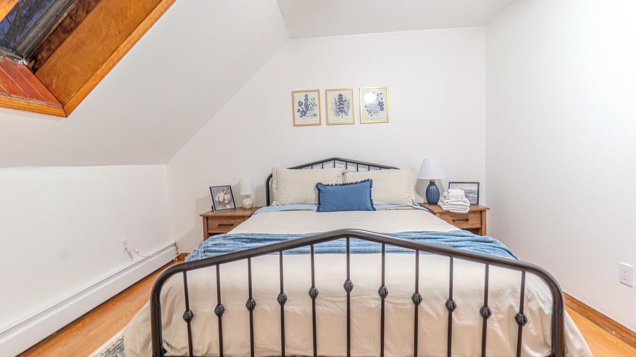 Photo of Bedroom in Winter Hill