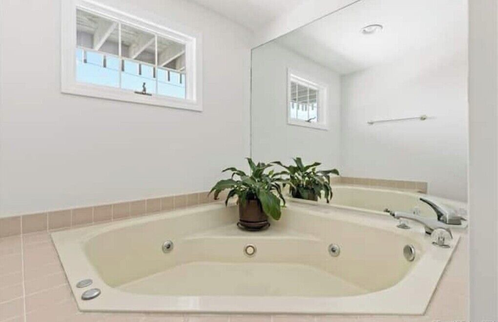 Photo of Bathroom in Morgan Point