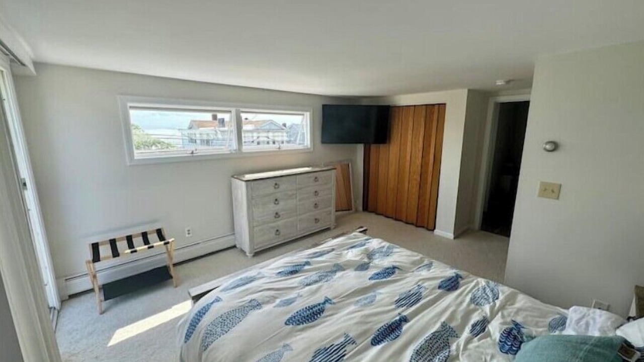 Photo of Bedroom in Morgan Point