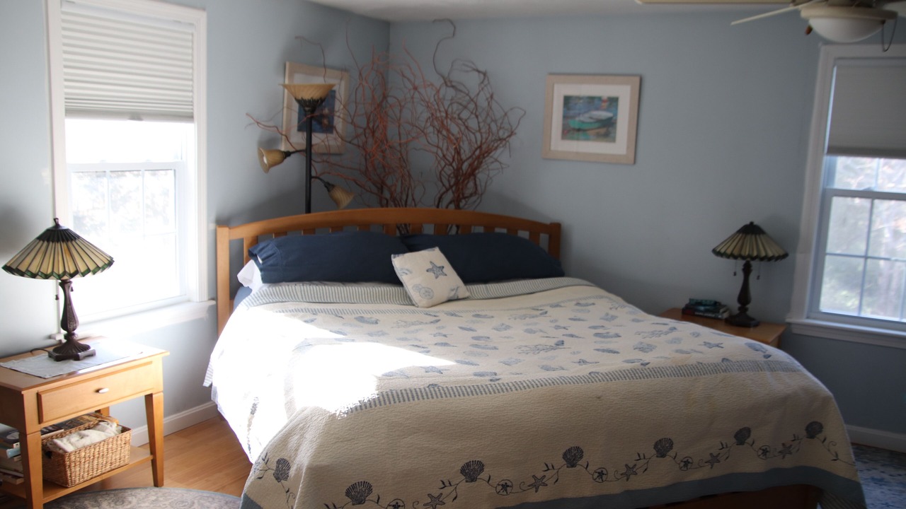 Photo of Bedroom in Mashpee Neck