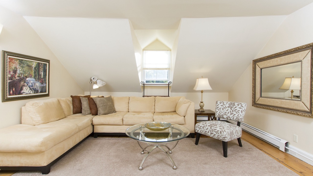 Photo of Livingroom in Fifth Ward