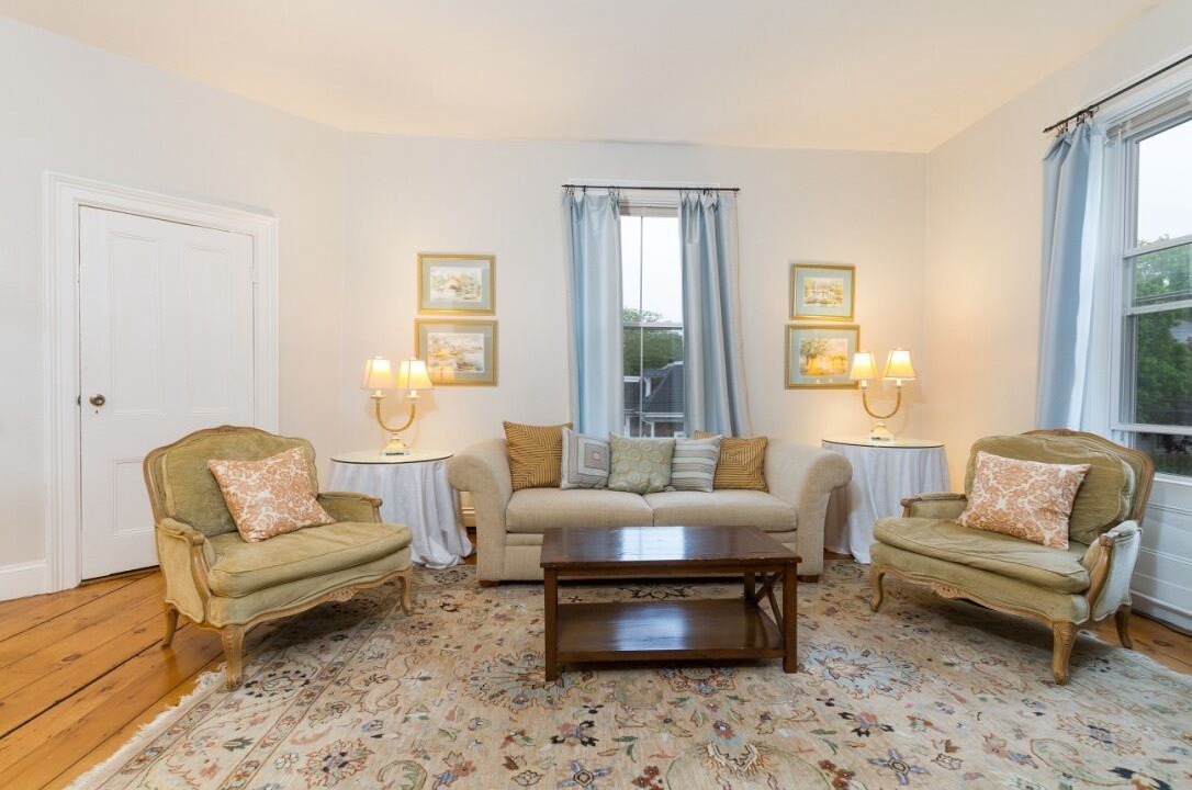 Photo of Livingroom in Fifth Ward