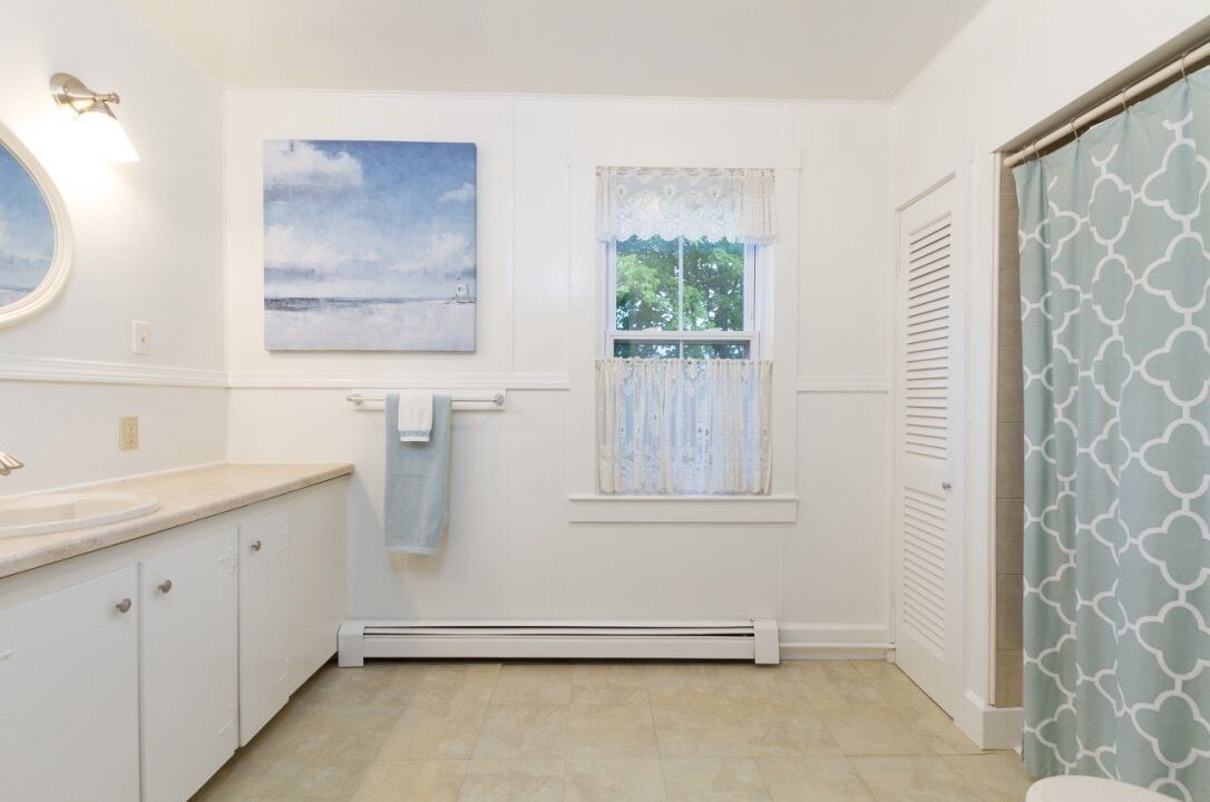 Photo of Bathroom in Fifth Ward