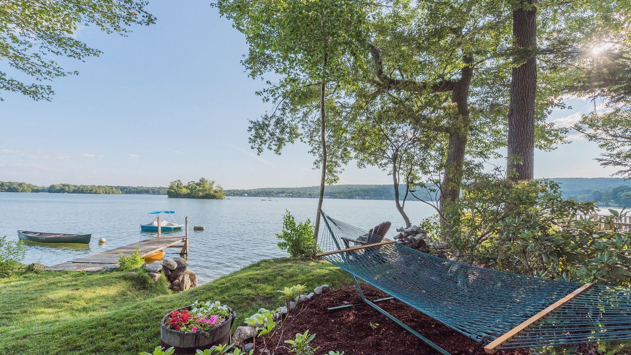 Photo of Outdoor in Lake Pocotopaug