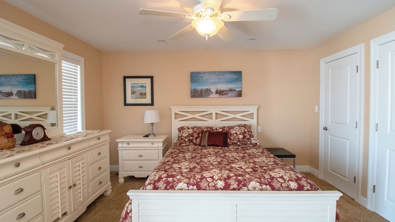 Photo of Bedroom in Brigantine