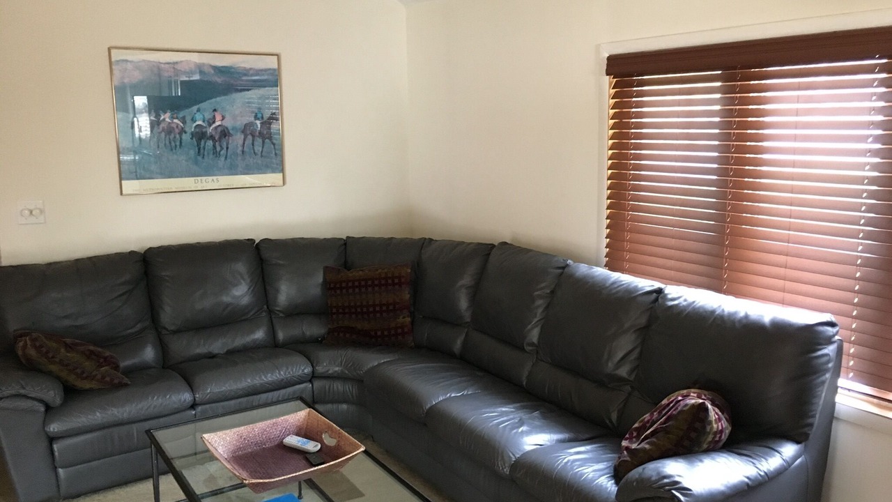 Photo of Livingroom in Saugerties