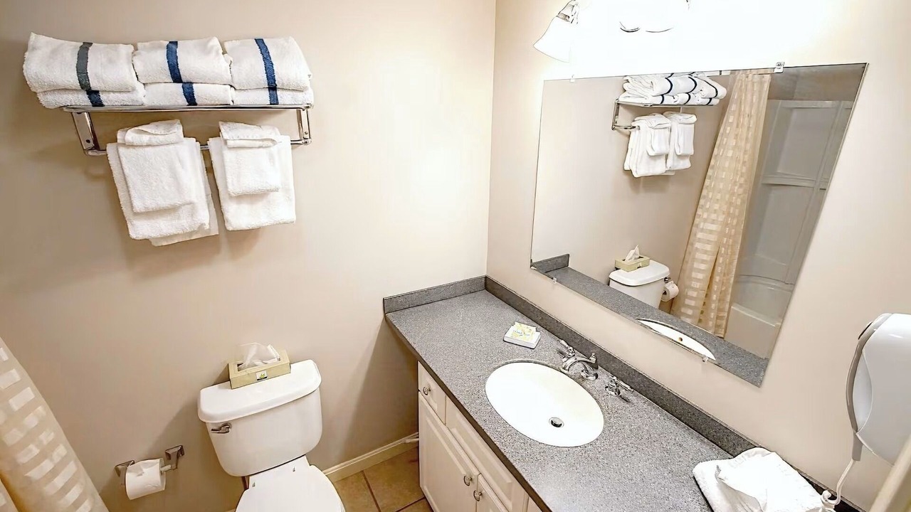 Photo of Bathroom in Sandalwood Village