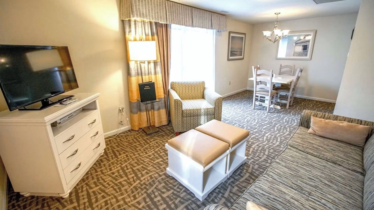 Photo of Livingroom in Sandalwood Village