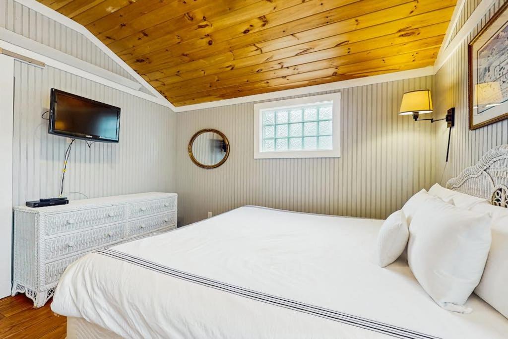 Photo of Bedroom in Kennebunk