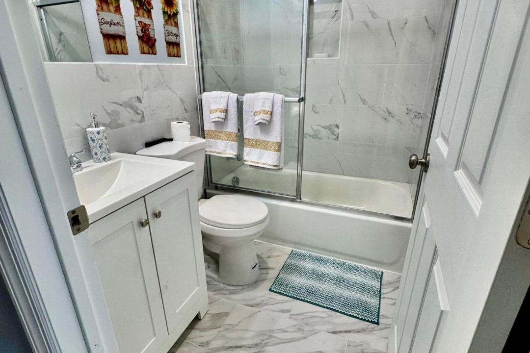 Photo of Bathroom in Ampere