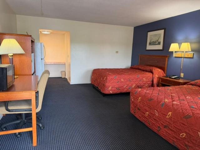Photo of Bedroom in Wethersfield