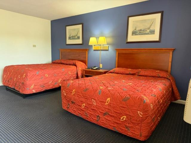 Photo of Bedroom in Wethersfield