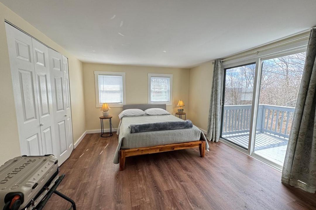 Photo of Bedroom in Lebanon Springs
