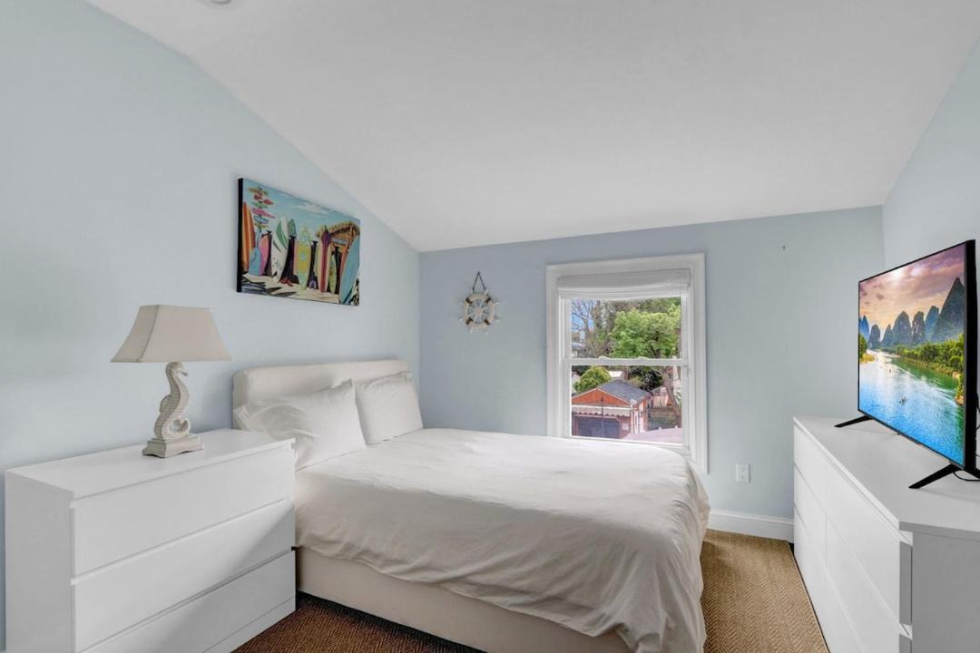 Photo of Bedroom in Mastic Beach